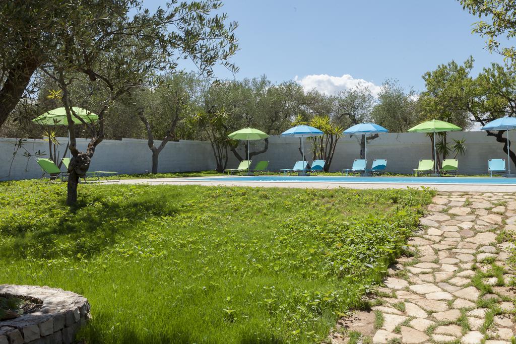 Hotel Villa Pirotta Sannicandro di Bari ภายนอก รูปภาพ