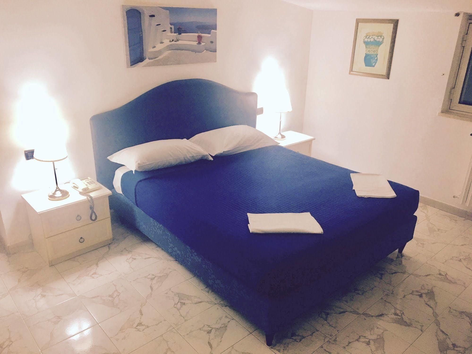 Hotel Villa Pirotta Sannicandro di Bari ภายนอก รูปภาพ